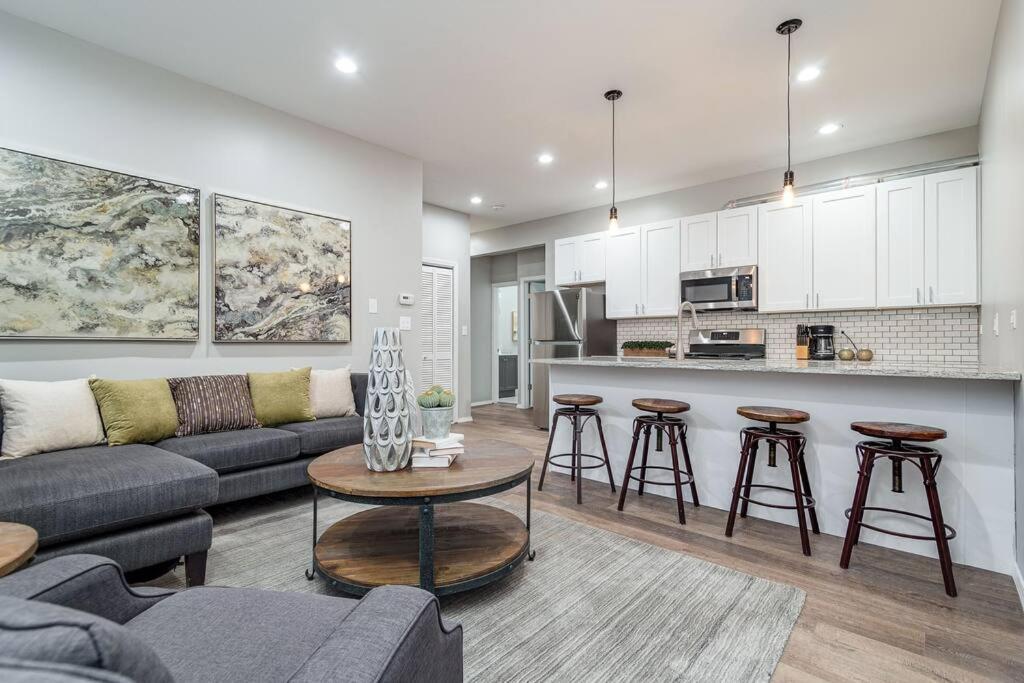 Suite 1 On Southport 4 Queen Beds Σικάγο Εξωτερικό φωτογραφία